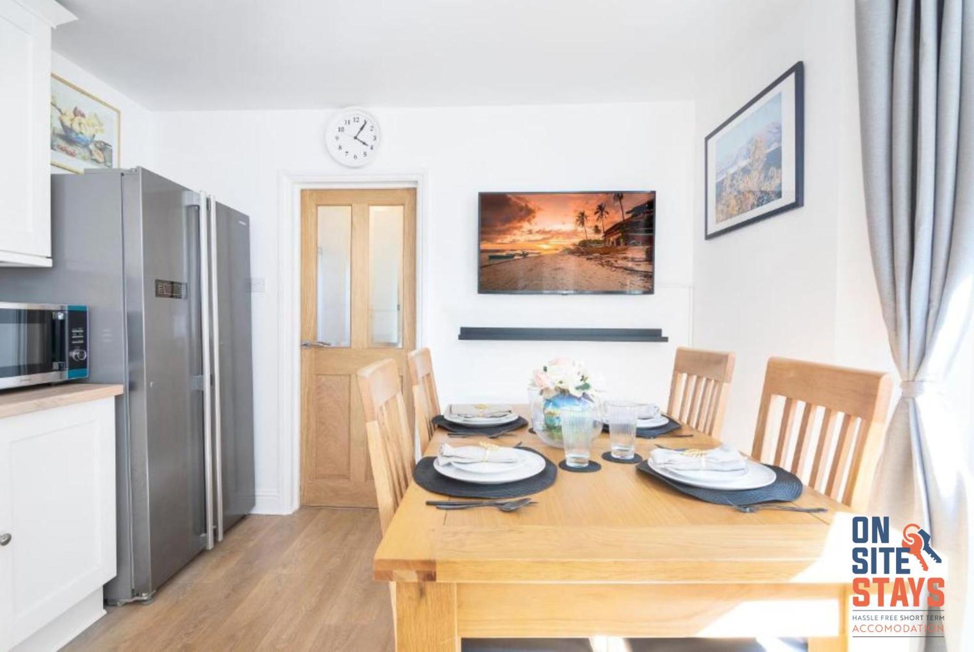 Onsitestays - Tranquil 2 Bedroom With Large Kitchen, Private Garden Near Wimbledon Station